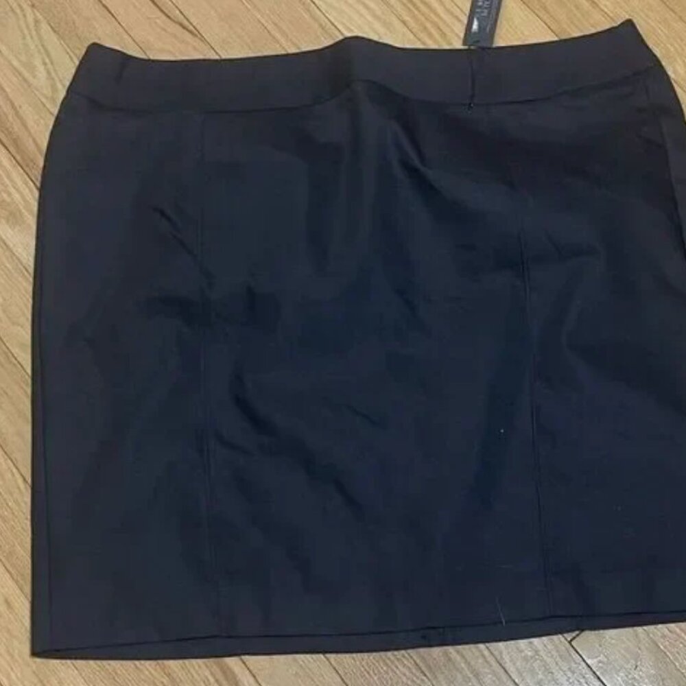 NWT Lane Bryant Size 28 Black Ponte Pencil Skirt
